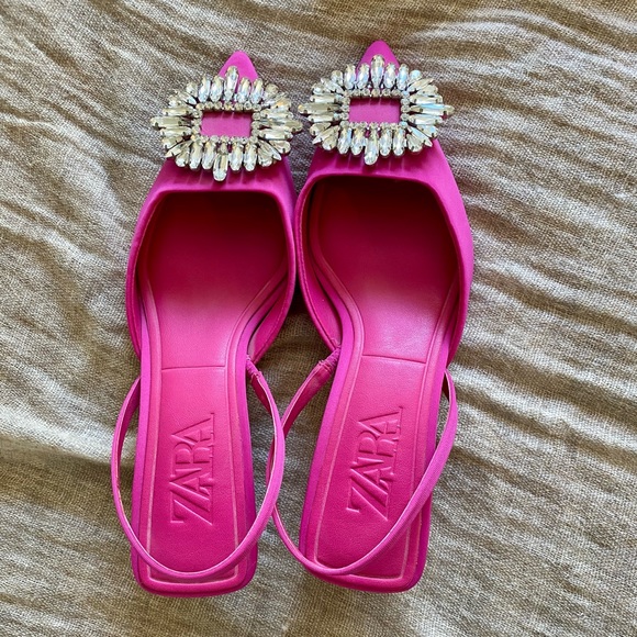 Zara Shoes Zara Jeweled Pump Poshmark